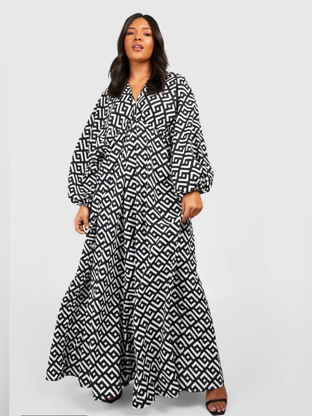🖤🤍 BooHoo Black & White Geometric Maxi Dress 🤍🖤